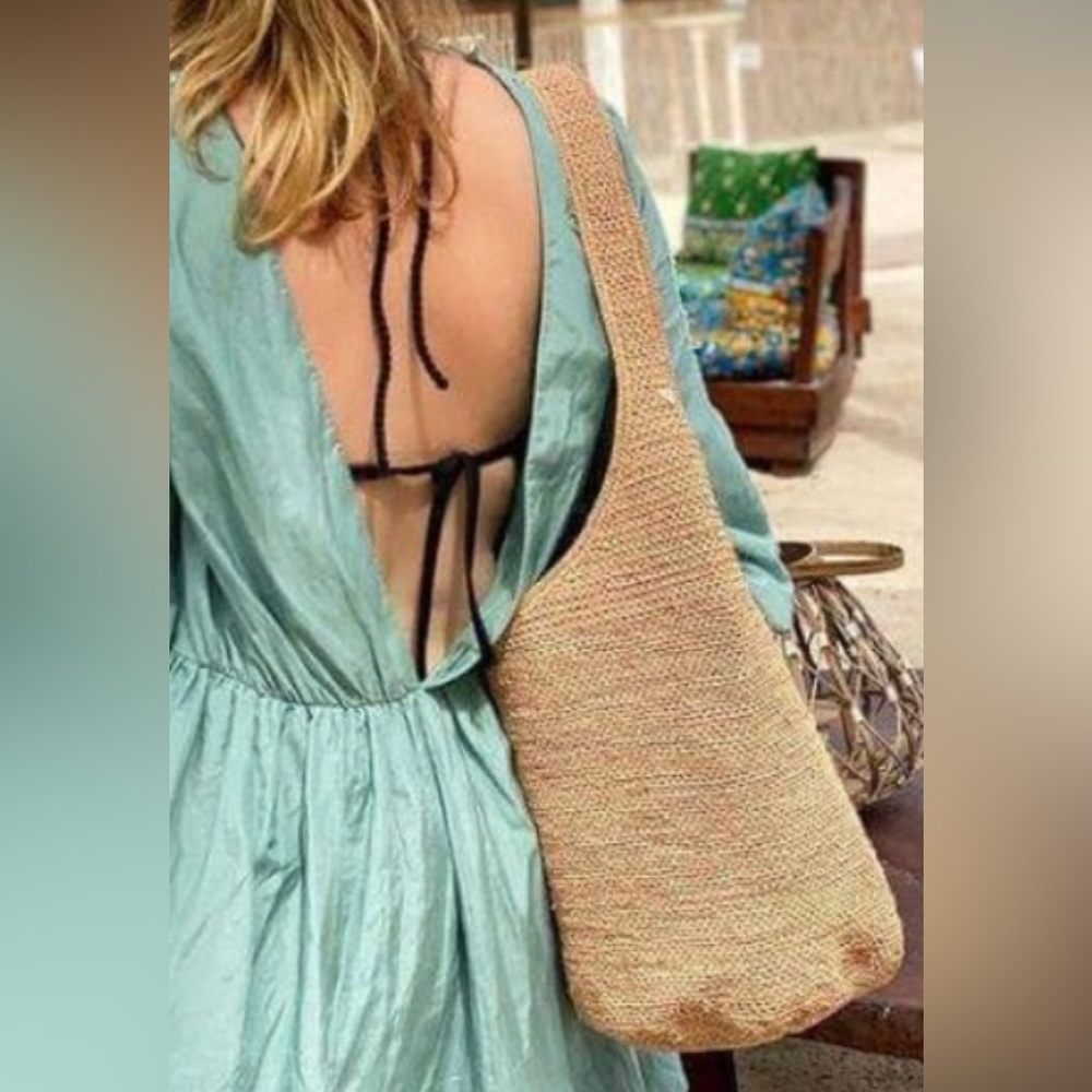 Helen Kaminski Bucket Hobo Raffia Beach Bag Purse Tote